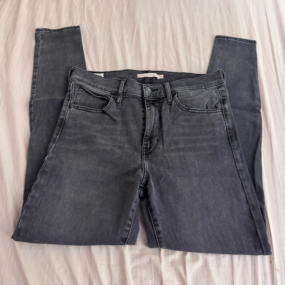 Levi’s 720 High Rise Super Skinny Gray Jeans Size 30 - Picture 3 of 13